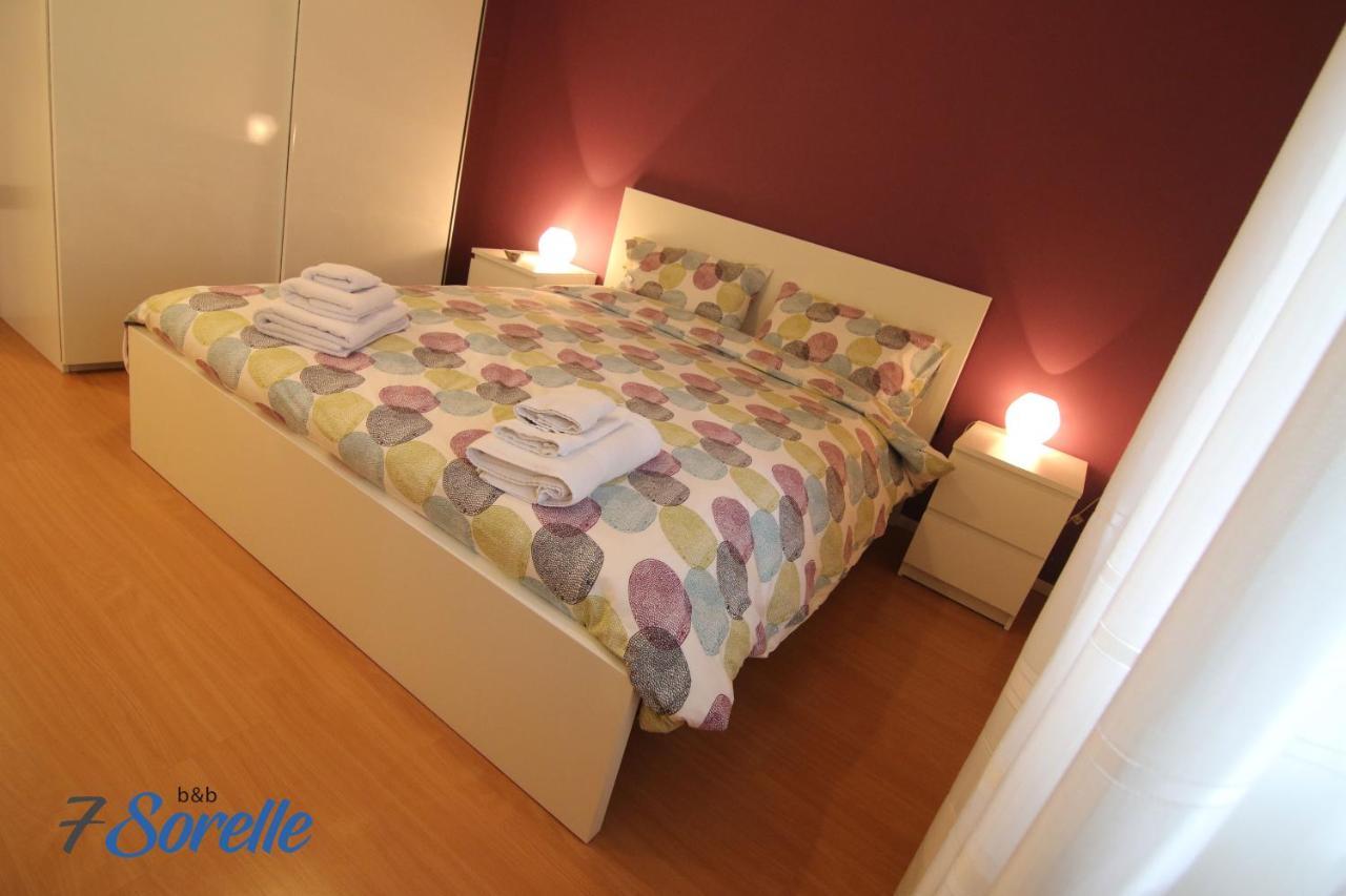 "7 Sorelle B&B" Camere In Pieno Centro Citta Con Bagno Privato, Free High Speed Wi-Fi, Netflix Cosenza Exterior photo