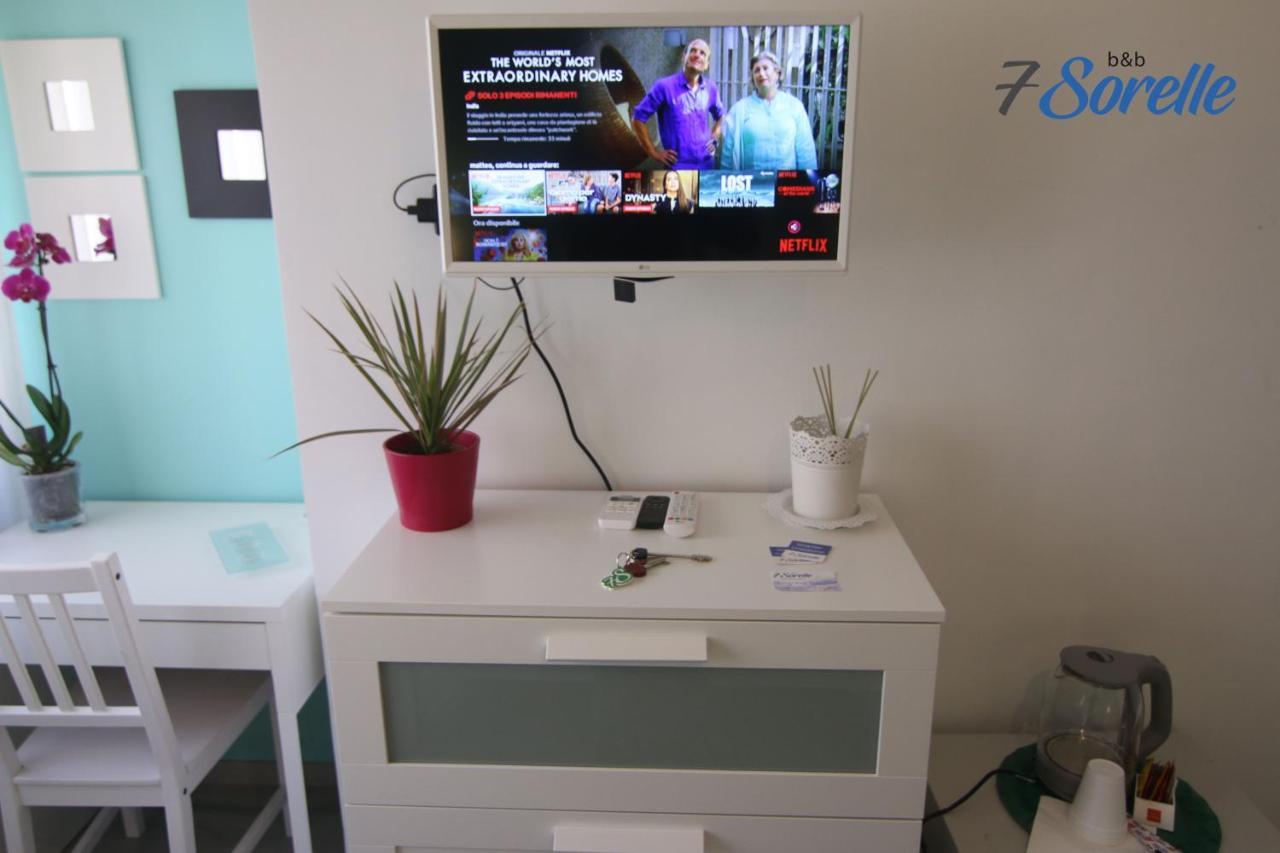 "7 Sorelle B&B" Camere In Pieno Centro Citta Con Bagno Privato, Free High Speed Wi-Fi, Netflix Cosenza Exterior photo
