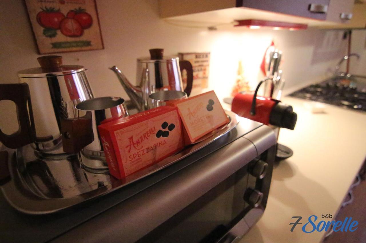 "7 Sorelle B&B" Camere In Pieno Centro Citta Con Bagno Privato, Free High Speed Wi-Fi, Netflix Cosenza Exterior photo