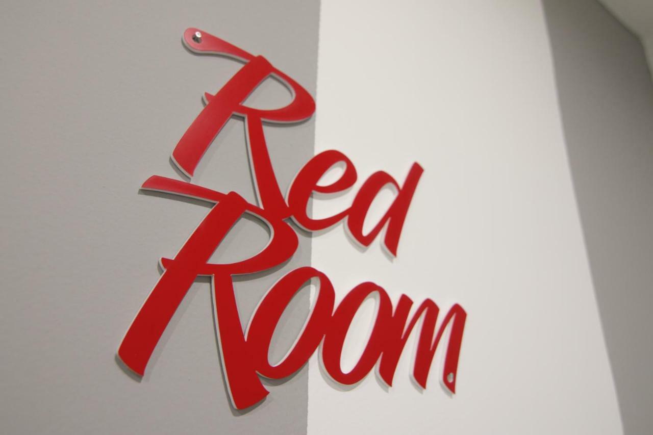 "7 Sorelle B&B" Camere In Pieno Centro Citta Con Bagno Privato, Free High Speed Wi-Fi, Netflix Cosenza Exterior photo